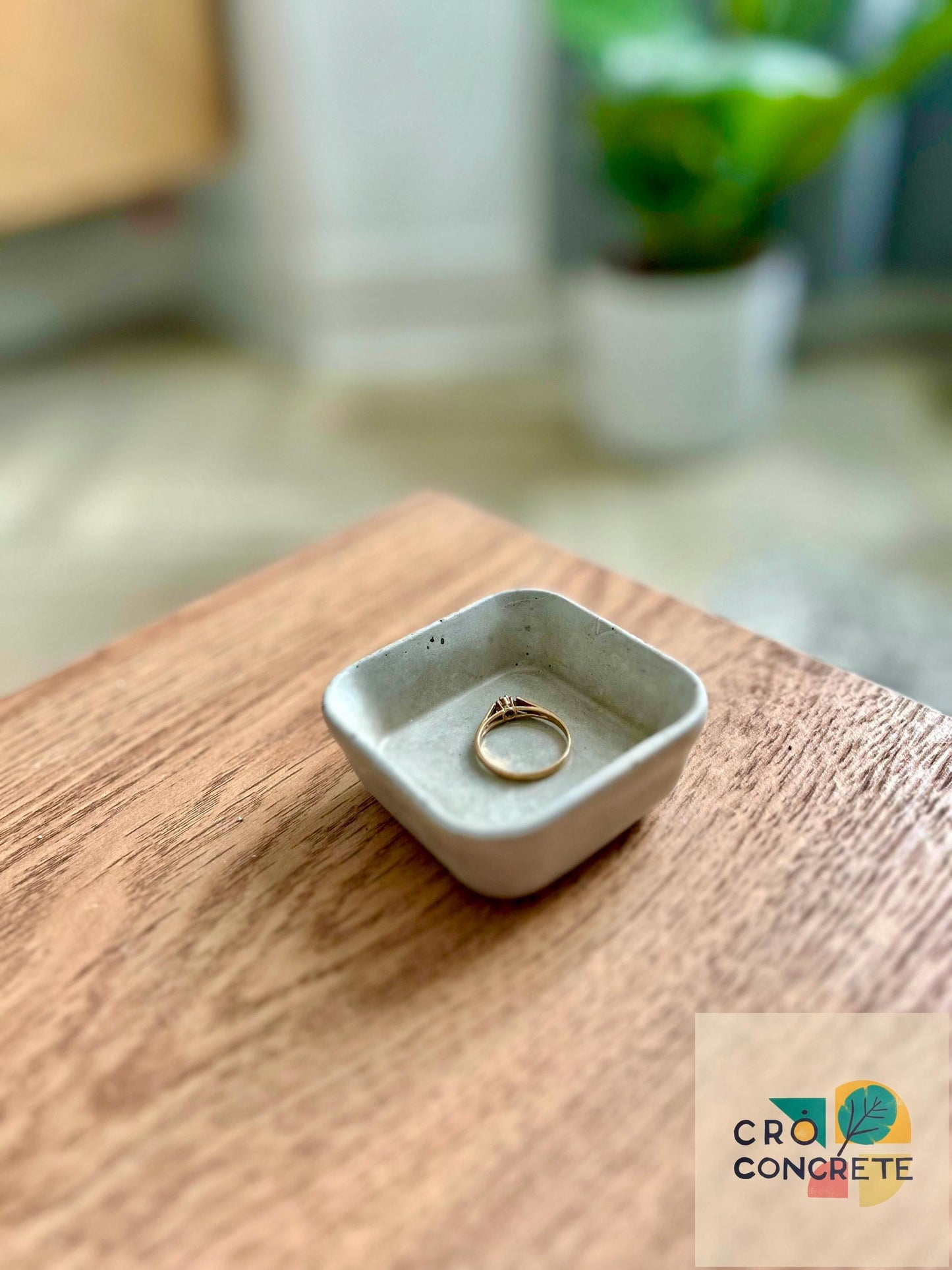 Handmade Concrete Jewellery Storage – Modern Decorative Storage – Minimalist Industrial Home Decor – Unique Gift Idea