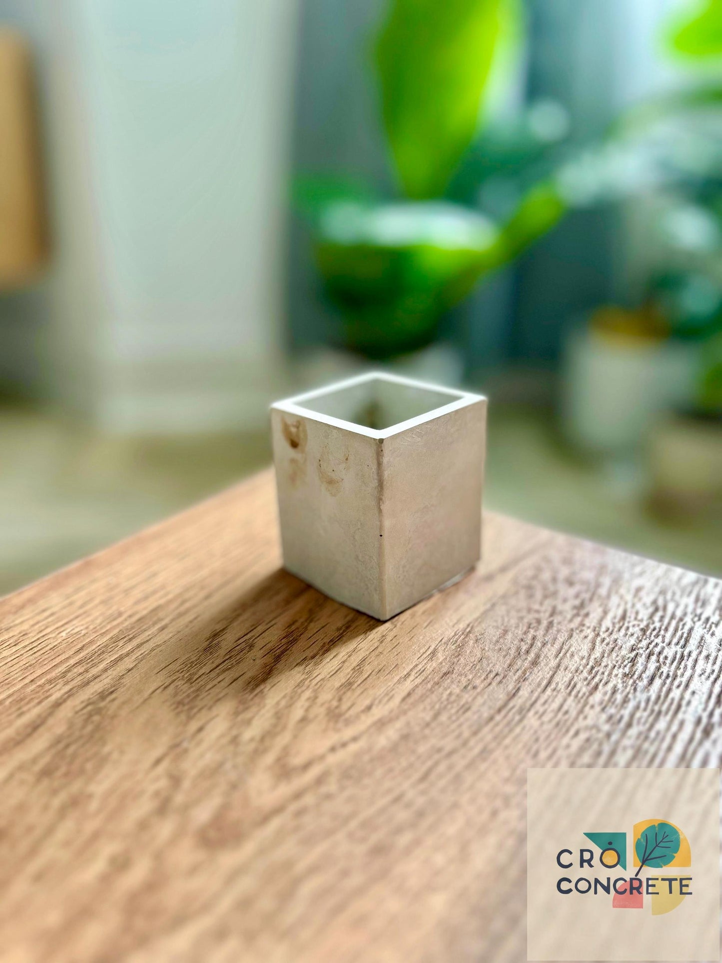 Handmade Concrete Planter / Pen Holder with Grey Brown Design - Unique Desk Accessory Pot – Unique Gift Idea
