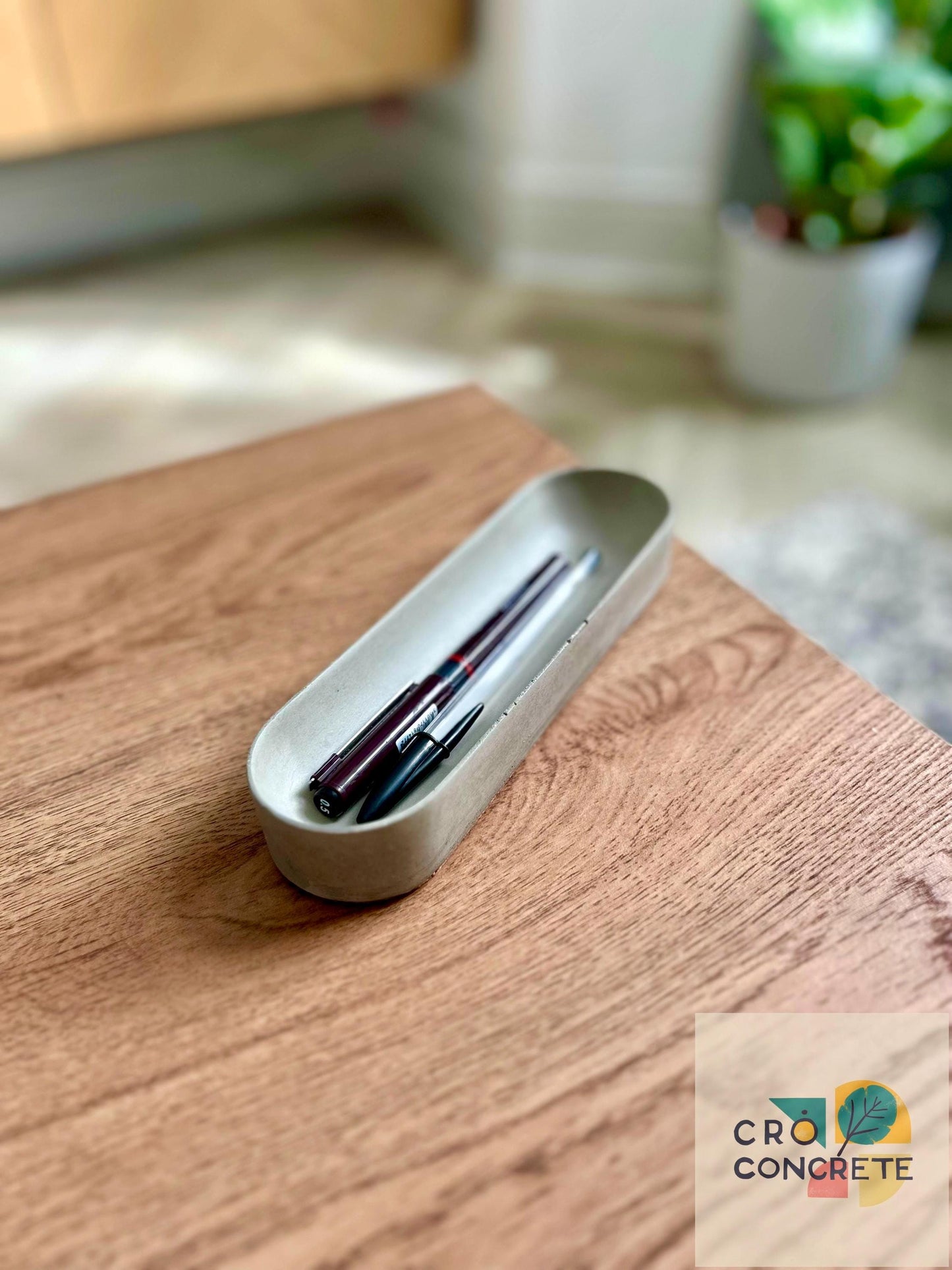 Handmade Concrete Desk Tray – Minimalist Pen Holder, Stationery Organiser, Modern Desk Accessory, Catch-All Tray, Industrial Office Decor