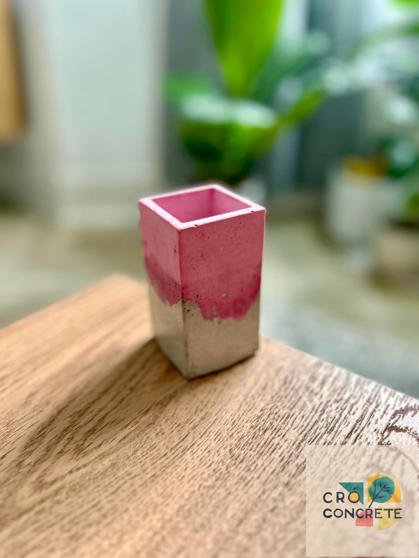 Handmade Concrete Planter / Pen Holder with Pink Design - Unique Desk Accessory Pot – Unique Gift Idea