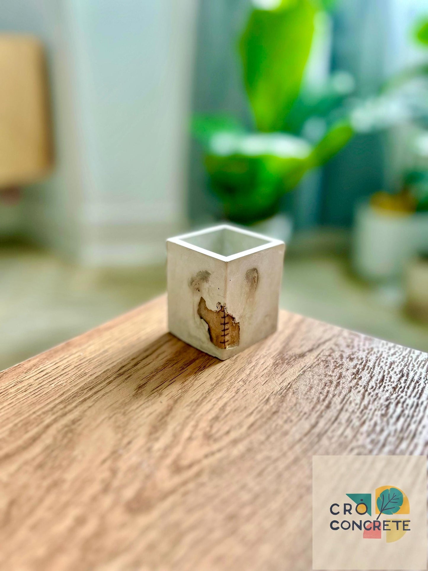 Handmade Concrete Planter / Pen Holder with Grey Brown Design - Unique Desk Accessory Pot – Unique Gift Idea