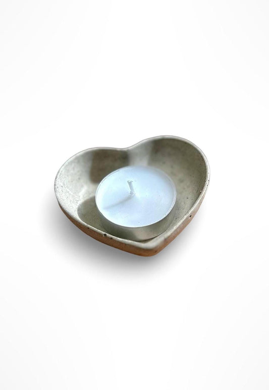 Handmade Heart-Shaped Concrete Tea light Holder – Minimalist Candle Holder – Romantic Gift – Valentine’s, Mother’s Day, Christmas