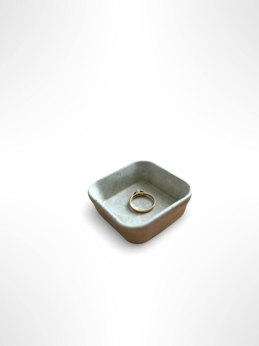 Handmade Concrete Jewellery Storage – Modern Decorative Storage – Minimalist Industrial Home Decor – Unique Gift Idea