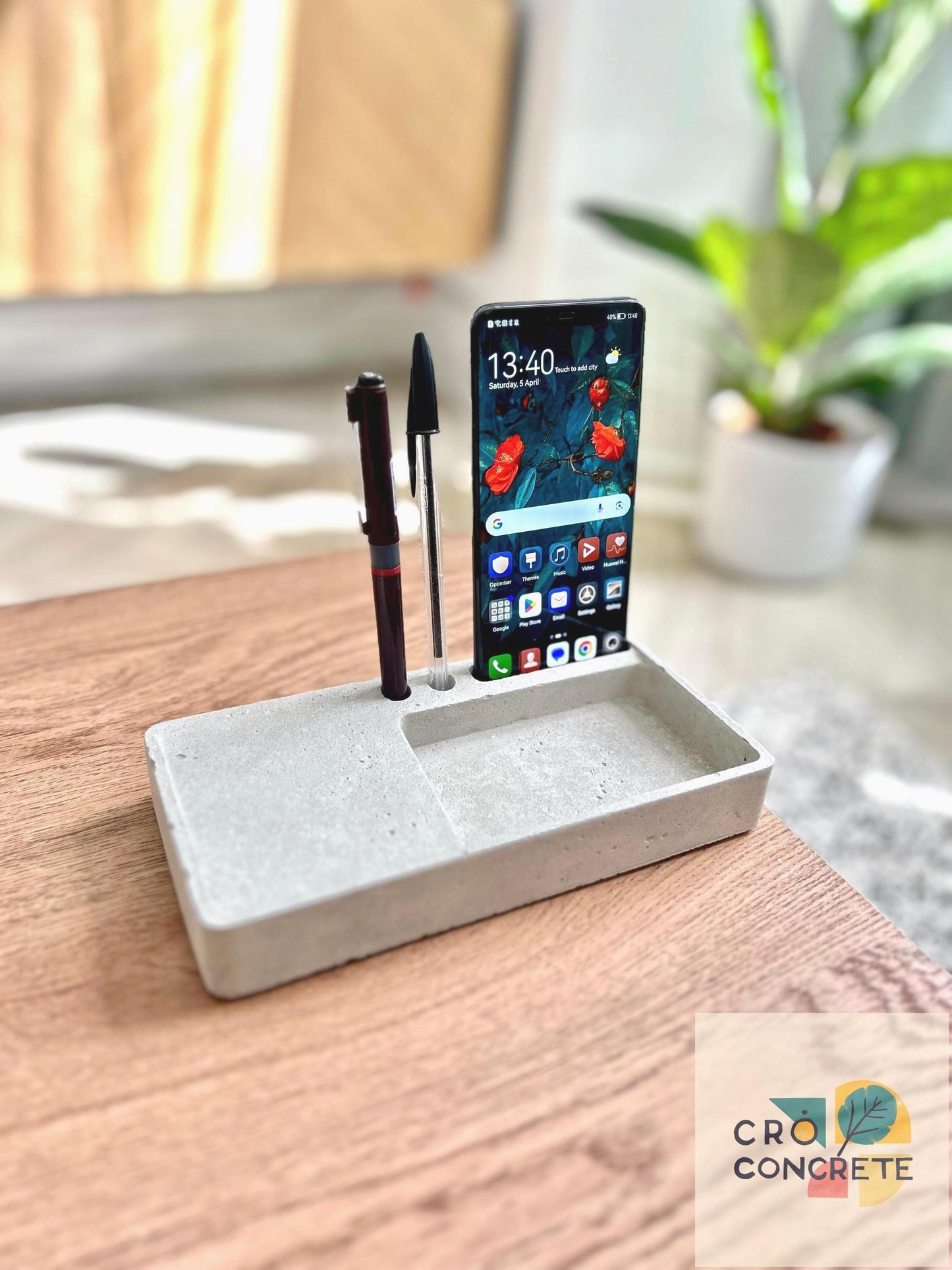 Minimalist Concrete Desk Organiser | Handmade Office Storage Tray | Modern Tray for Keys, Pens & Accessories | Unique Gift for Him or Her