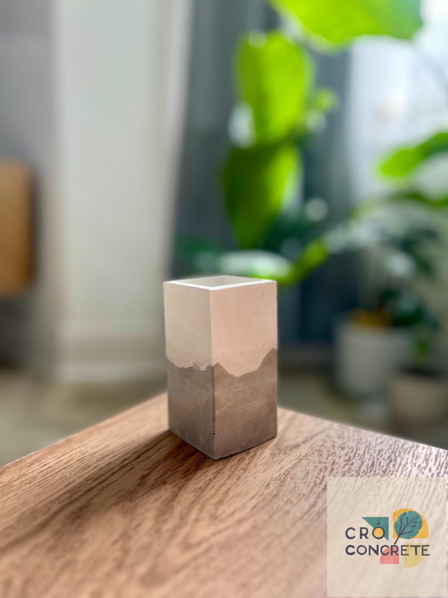 Handmade Concrete Planter / Pen Holder with Grey White Design - Unique Desk Accessory Pot  – Unique Gift Idea