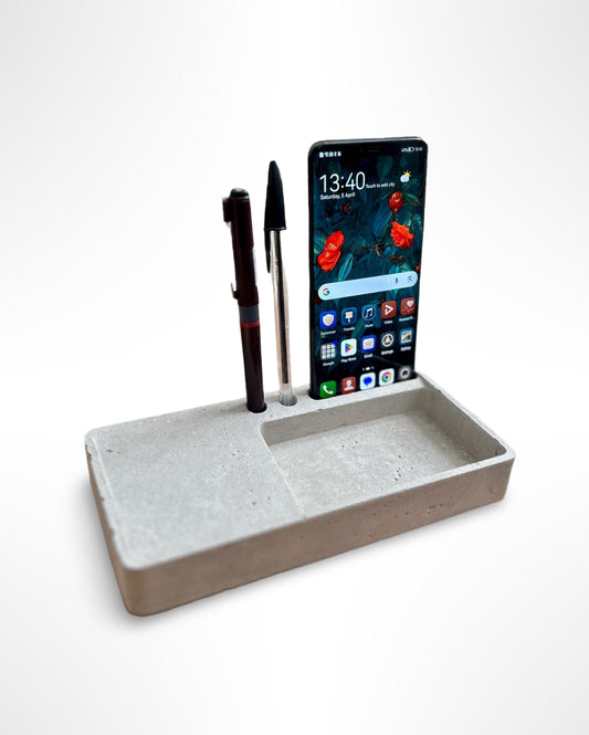 Minimalist Concrete Desk Organiser | Handmade Office Storage Tray | Modern Tray for Keys, Pens & Accessories | Unique Gift for Him or Her